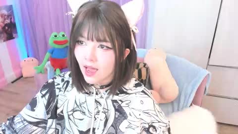 Snapshot of hell_fairy chatting on November 13, 3:16 am Laura online show from November 13, 3:16 am