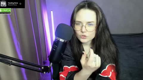 Red online show from February 26, 9:16 pm