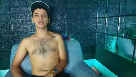 Snapshot of hellanddante_ chatting on November 26, 10:55 pm H E L L AND D A N T E online show from November 26, 10:55 pm