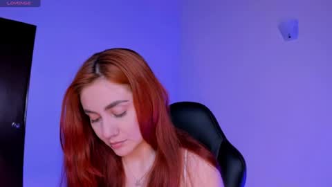 Snapshot of hellena_1 chatting on July 14, 10:37 pm Juliet online show from July 14, 10:37 pm
