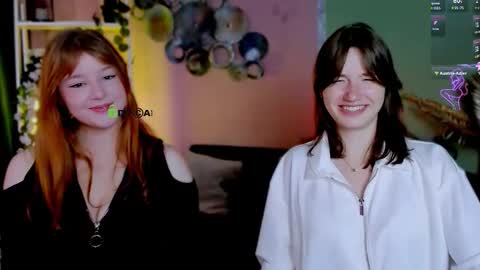 Snapshot of helli_belli chatting on September 12, 7:25 pm Helli online show from September 12, 7:25 pm