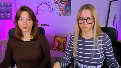 Snapshot of helli_belli chatting on October 8, 7:44 pm Helli online show from October 8, 7:44 pm