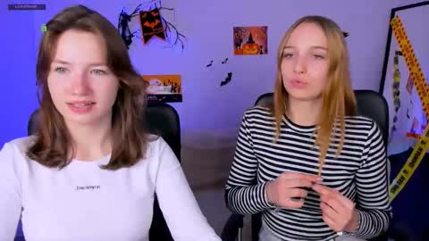 Snapshot of helli_belli chatting on October 24, 7:10 pm Helli online show from October 24, 7:10 pm