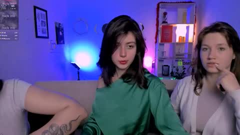 Helli online show from March 2, 5:08 am