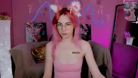 Helli online show from July 11, 7:16 pm