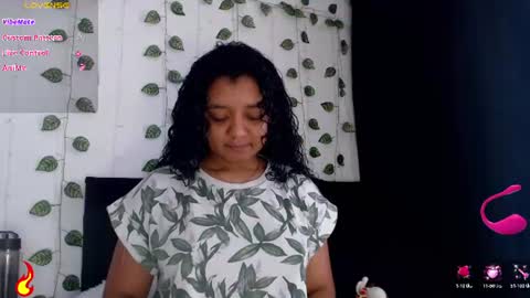 Snapshot of hello_candy chatting on June 18, 9:52 pm Candy online show from June 18, 9:52 pm