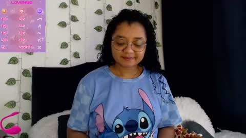 Snapshot of hello_candy chatting on June 20, 9:28 pm Candy online show from June 20, 9:28 pm