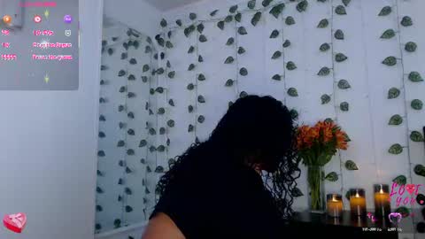 Snapshot of hello_candy chatting on July 27, 10:06 pm Candy online show from July 27, 10:06 pm