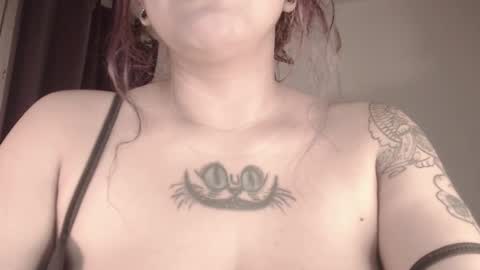 Snapshot of hello_demonkitty chatting on December 11, 6:36 am SIMONA online show from December 11, 6:36 am