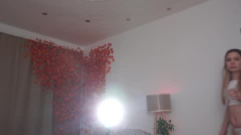 Taya online show from October 12, 12:31 am