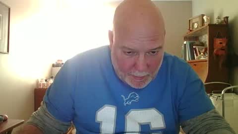 Snapshot of helloforfun111 chatting on January 5, 5:20 pm helloforfun111 online show from January 5, 5:20 pm