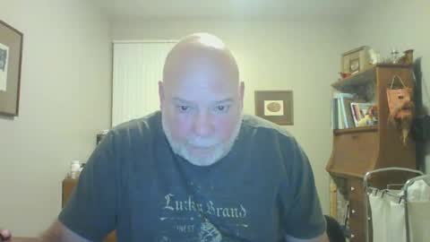 Snapshot of helloforfun111 chatting on January 12, 10:56 am helloforfun111 online show from January 12, 10:56 am