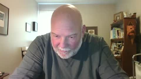 Snapshot of helloforfun111 chatting on September 11, 12:38 pm helloforfun111 online show from September 11, 12:38 pm