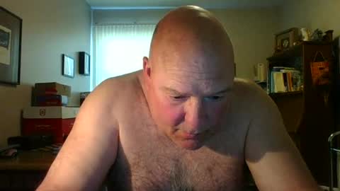 Snapshot of helloforfun111 chatting on June 24, 12:04 pm helloforfun111 online show from June 24, 12:04 pm