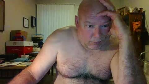 Snapshot of helloforfun111 chatting on July 6, 10:34 am helloforfun111 online show from July 6, 10:34 am