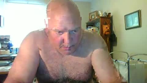 Snapshot of helloforfun111 chatting on July 12, 3:25 pm helloforfun111 online show from July 12, 3:25 pm