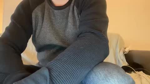 Snapshot of hellohowareyou66 chatting on November 22, 4:17 pm hellohowareyou66 online show from November 22, 4:17 pm