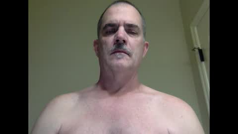 Snapshot of helloitsme969 chatting on September 25, 7:17 pm helloitsme969 online show from September 25, 7:17 pm