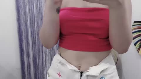 hellokitty_sexy online show from May 25, 12:38 am
