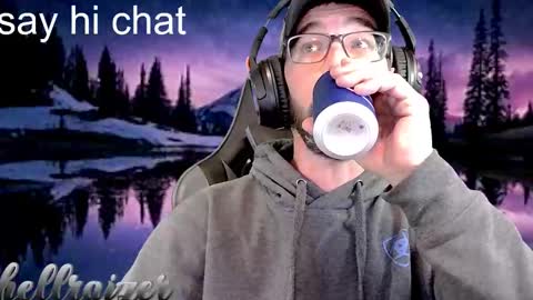 Snapshot of hellraizer chatting on October 26, 1:06 pm hellraizer online show from October 26, 1:06 pm