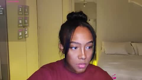 Snapshot of hellsd97 chatting on December 13, 10:02 pm hellsd97 online show from December 13, 10:02 pm