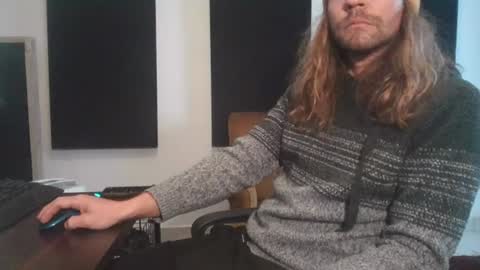 Snapshot of helpmefuckme chatting on July 23, 9:07 am helpmefuckme online show from July 23, 9:07 am