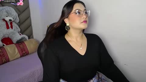 Snapshot of heluejamil chatting on November 11, 10:48 am Zahira online show from November 11, 10:48 am