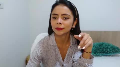 Snapshot of hema_gold chatting on March 11, 12:54 am HEMA online show from March 11, 12:54 am