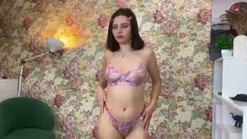 Hemiplekta online show from July 3, 1:23 am