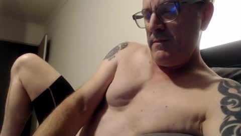 Snapshot of hempie1973 chatting on September 25, 11:14 am hempie1973 online show from September 25, 11:14 am