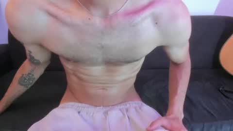 henrik_senn online show from July 29, 4:05 pm