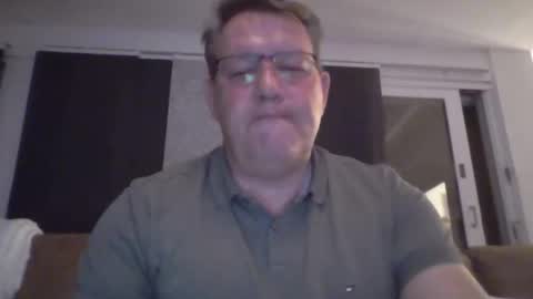 henrikrp1971 online show from May 19, 11:33 pm