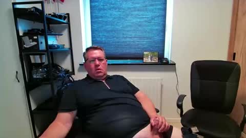 henrikrp1971 online show from June 1, 2:19 pm