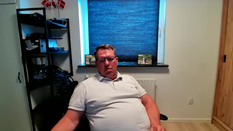 henrikrp1971 online show from June 8, 12:49 pm