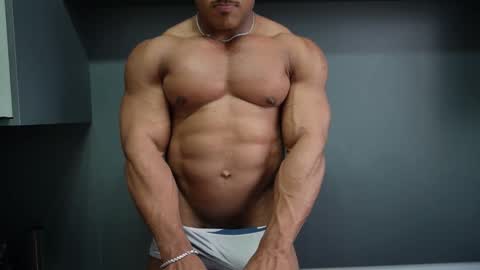 Henri online show from February 9, 8:24 pm