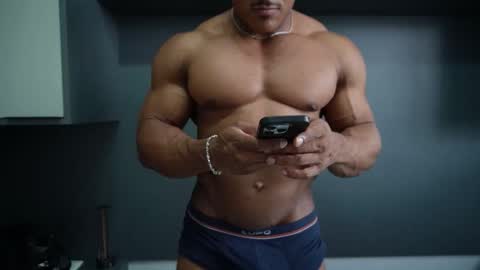 Henri online show from February 26, 7:35 pm