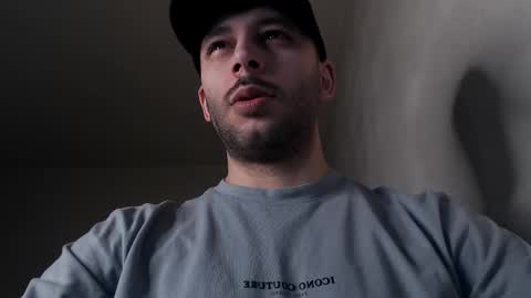 HenryAxe online show from March 17, 11:13 am