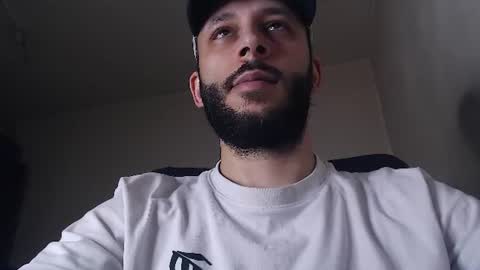 HenryAxe online show from June 19, 1:15 pm