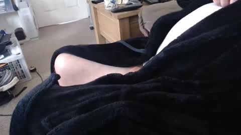 Snapshot of henryjxxx chatting on May 6, 9:36 am henryjxxx online show from May 6, 9:36 am