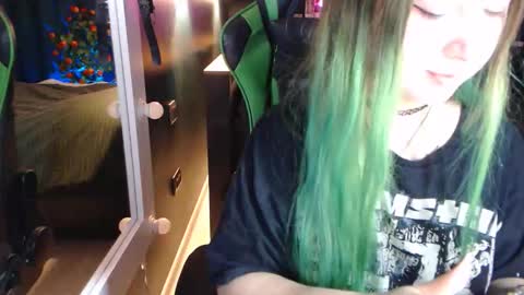 Hentaishiing online show from November 3, 6:42 pm