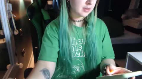 Hentaishiing online show from November 18, 4:55 pm