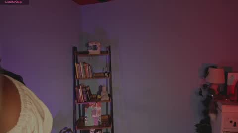 Hello I am Valentina independent Colombian model I love sensuality and pleasure welcome online show from April 21, 11:49 am
