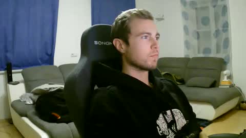 John Pearl online show from February 2, 6:50 pm