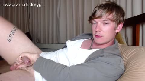 Snapshot of hercules__ chatting on December 19, 2:13 pm Gregblonde Alextattoo online show from December 19, 2:13 pm