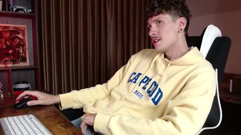 Gregblonde  Alextattoo online show from November 17, 1:22 am