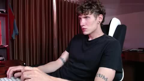 Gregblonde  Alextattoo online show from February 4, 1:44 am