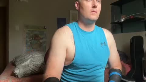 hermitkermit8 online show from June 15, 11:29 pm