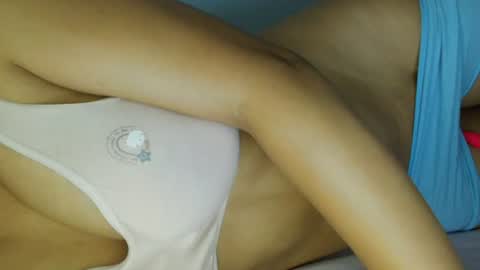 Snapshot of hermosanalgona chatting on July 1, 10:06 am Charlotte Y Crystal online show from July 1, 10:06 am