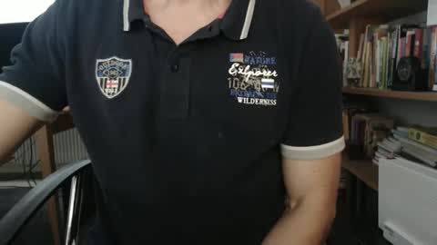 Snapshot of hero0111 chatting on September 20, 11:00 am hero0111 online show from September 20, 11:00 am