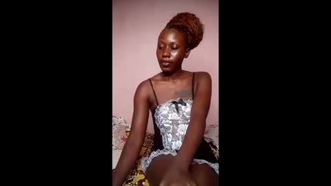 Snapshot of herslatt chatting on February 9, 5:00 am herslatt online show from February 9, 5:00 am